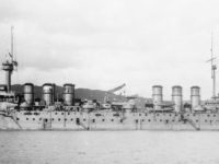 طراد مدرع إرنست رينان